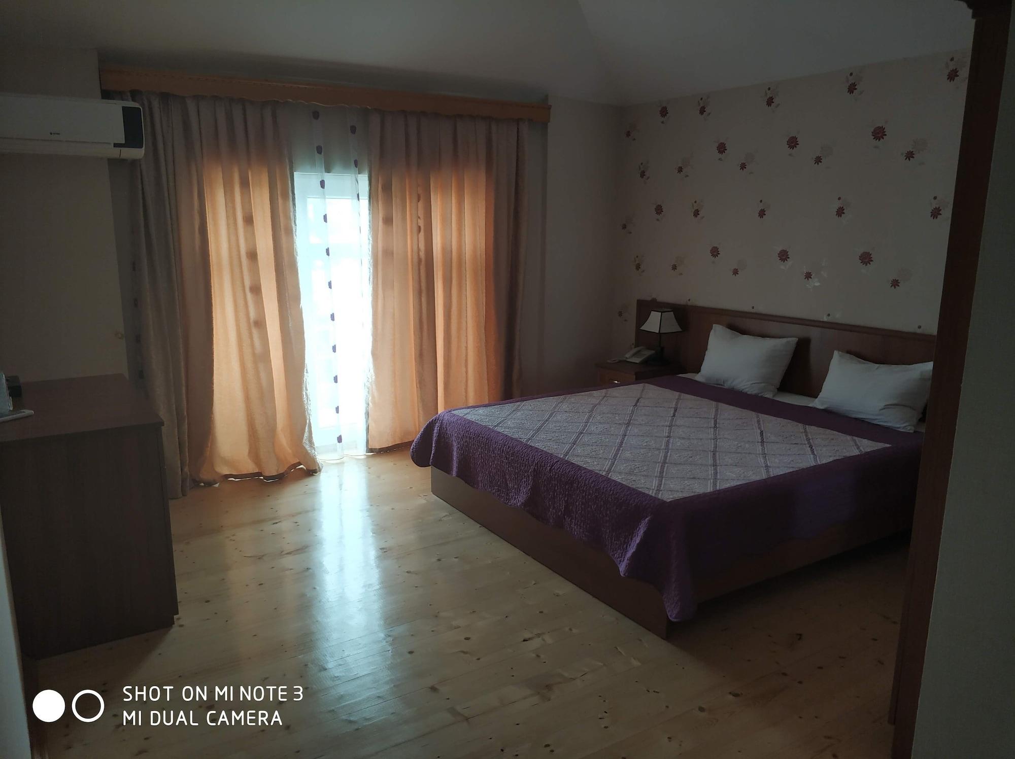 Aef Hotel Baku Luaran gambar