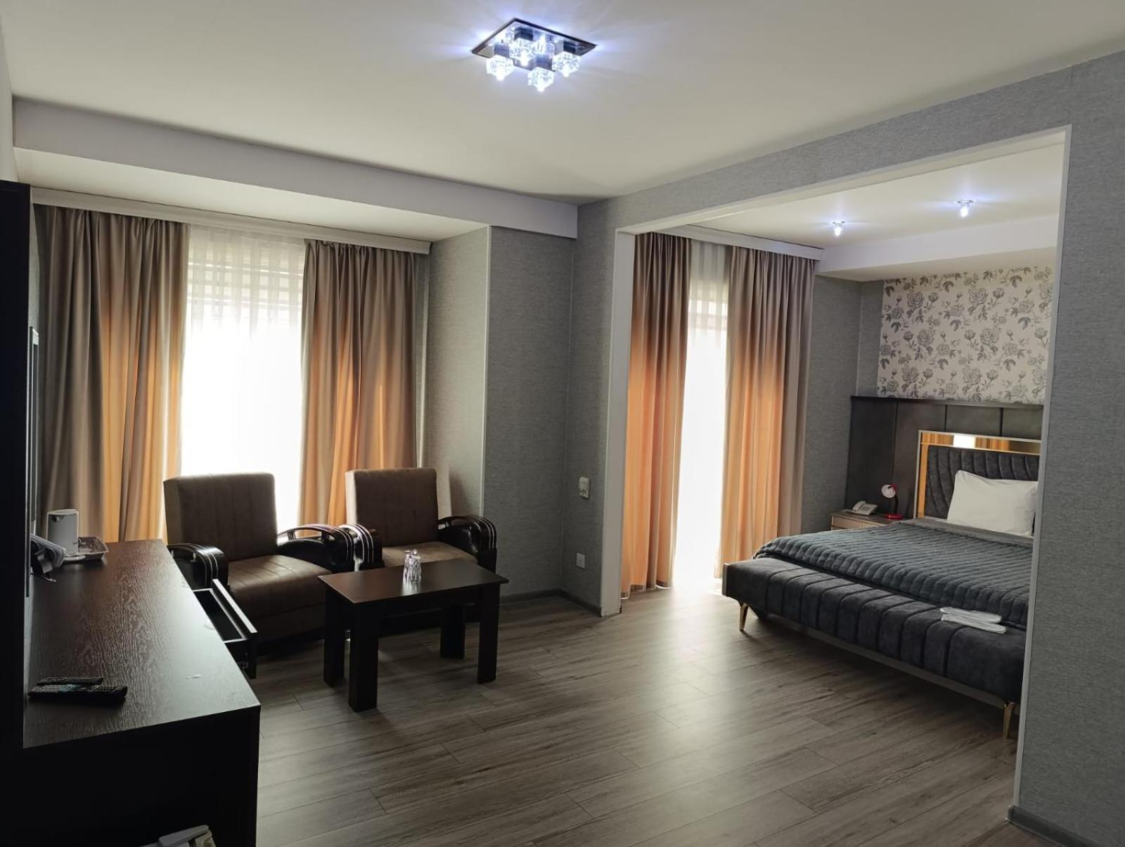 Aef Hotel Baku Luaran gambar